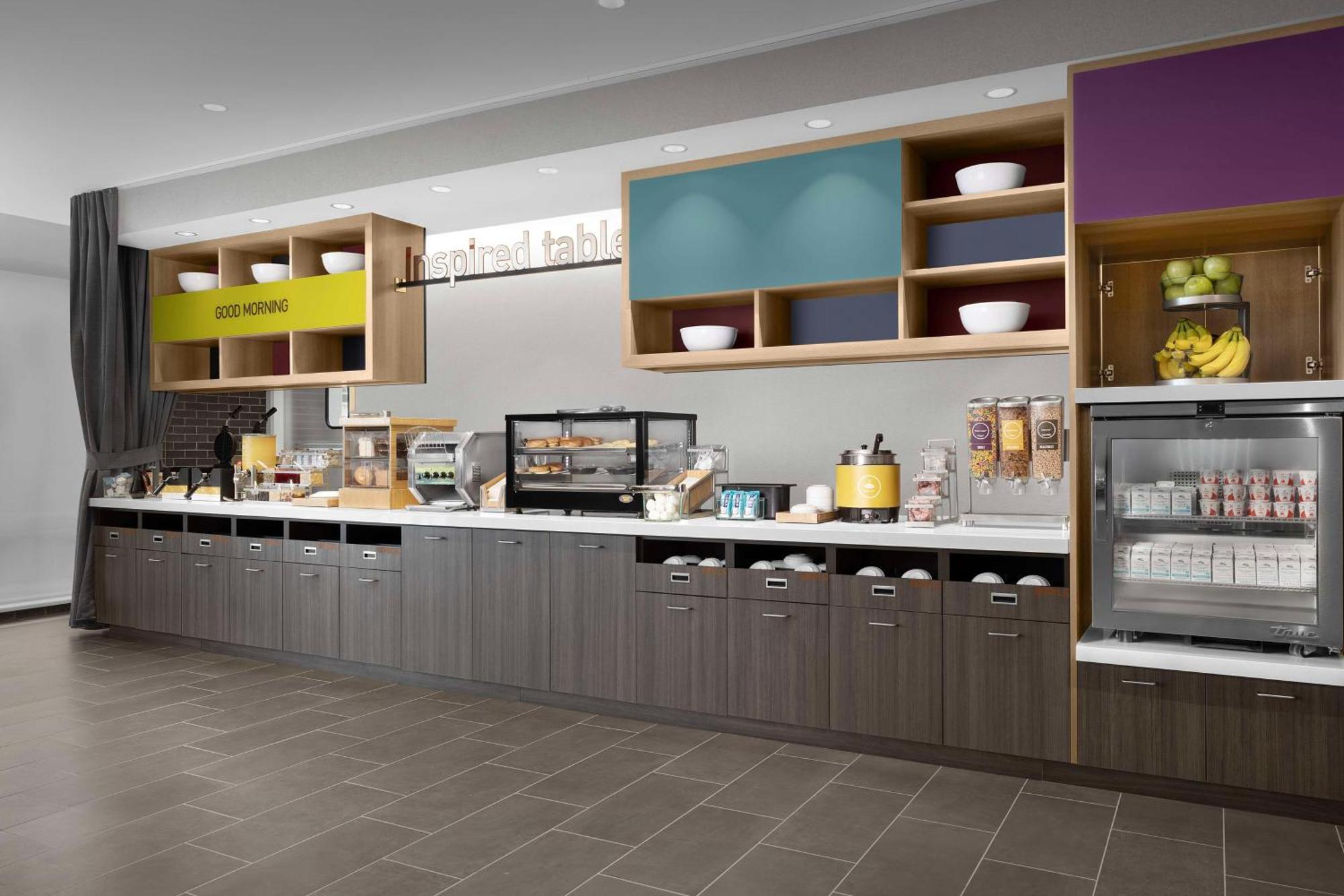 Home2 Suites By Hilton Falls Church Exteriör bild